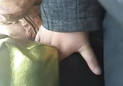 Sexe Japon slim sur caméra cachée lessbienne xxx dans la chambre à coucher