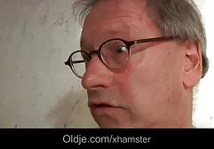 Un vrai porno avec une video lesbienne xx belle blonde.