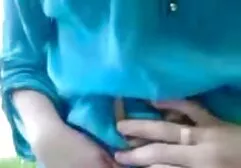 Une femme noire comme ça aurait des xxl video lesbienne relations sexuelles avec son petit ami sur le canapé.