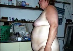 Petite pron lesbienne femme blonde baise hahale