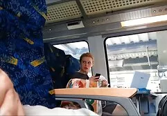 Les Gays avec un corps parfaitement film x gouines pompé se battent dans le cul.